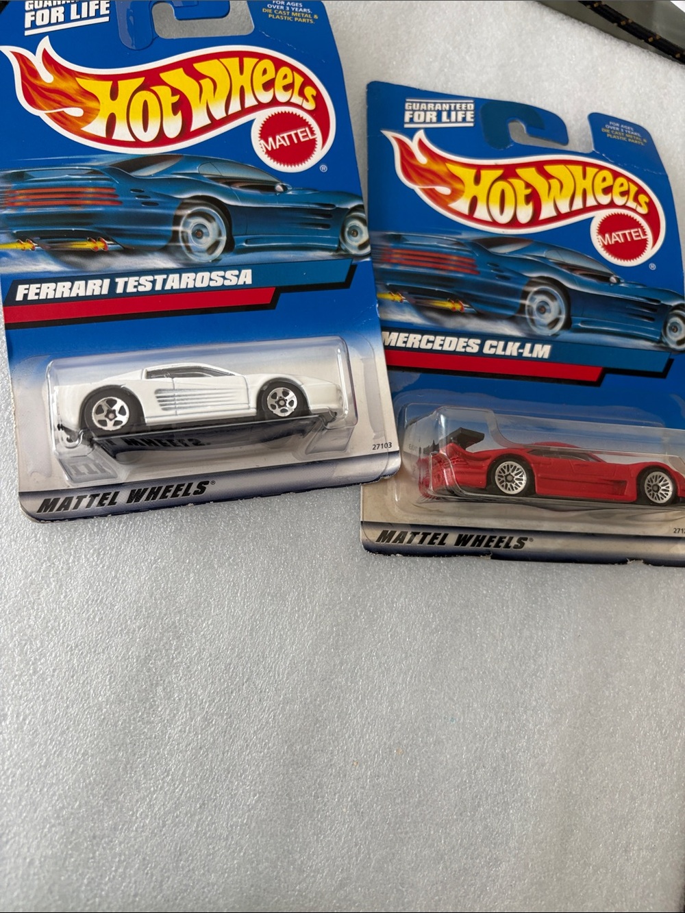 Hot Wheels Mattel Die-Cast Kids Toy Car - White Ferrari Testarossa